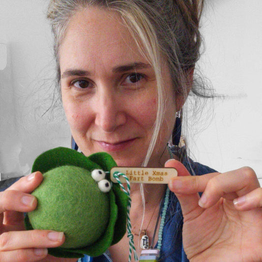 Heads up Christmas elves!