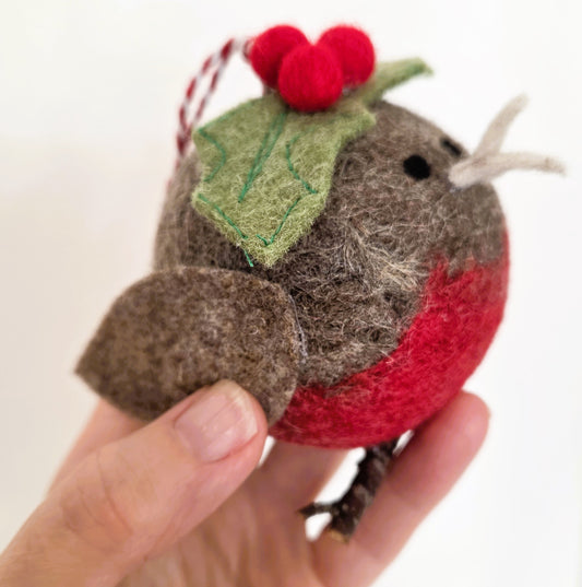 Fat Robin Felted Bauble