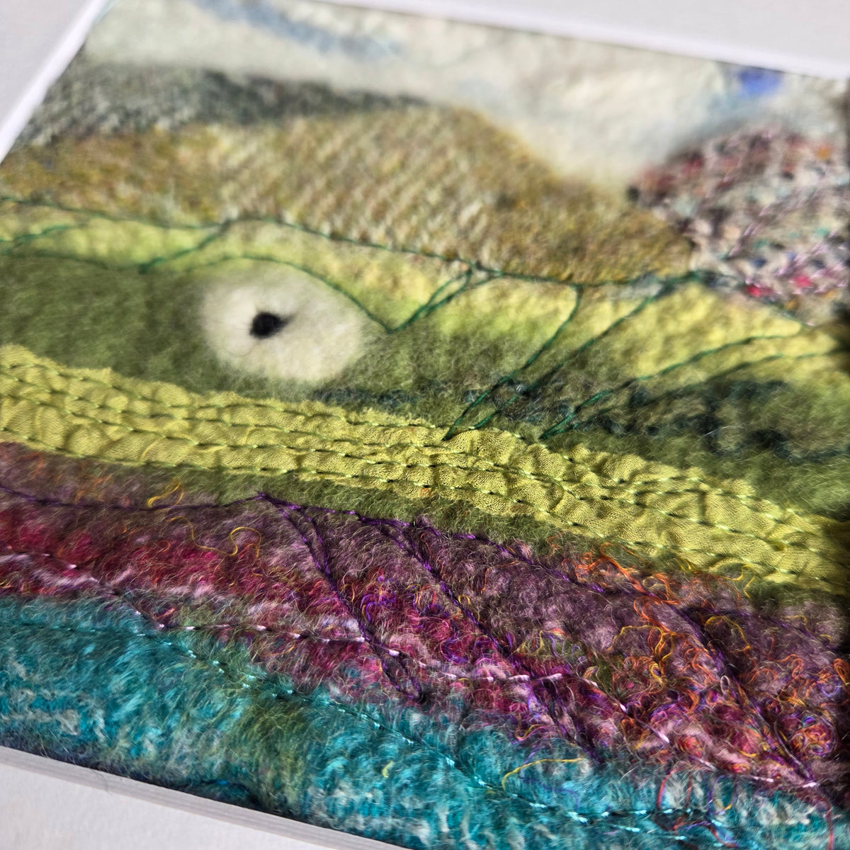 Where mountains meet sea : Irish Textile Landscape