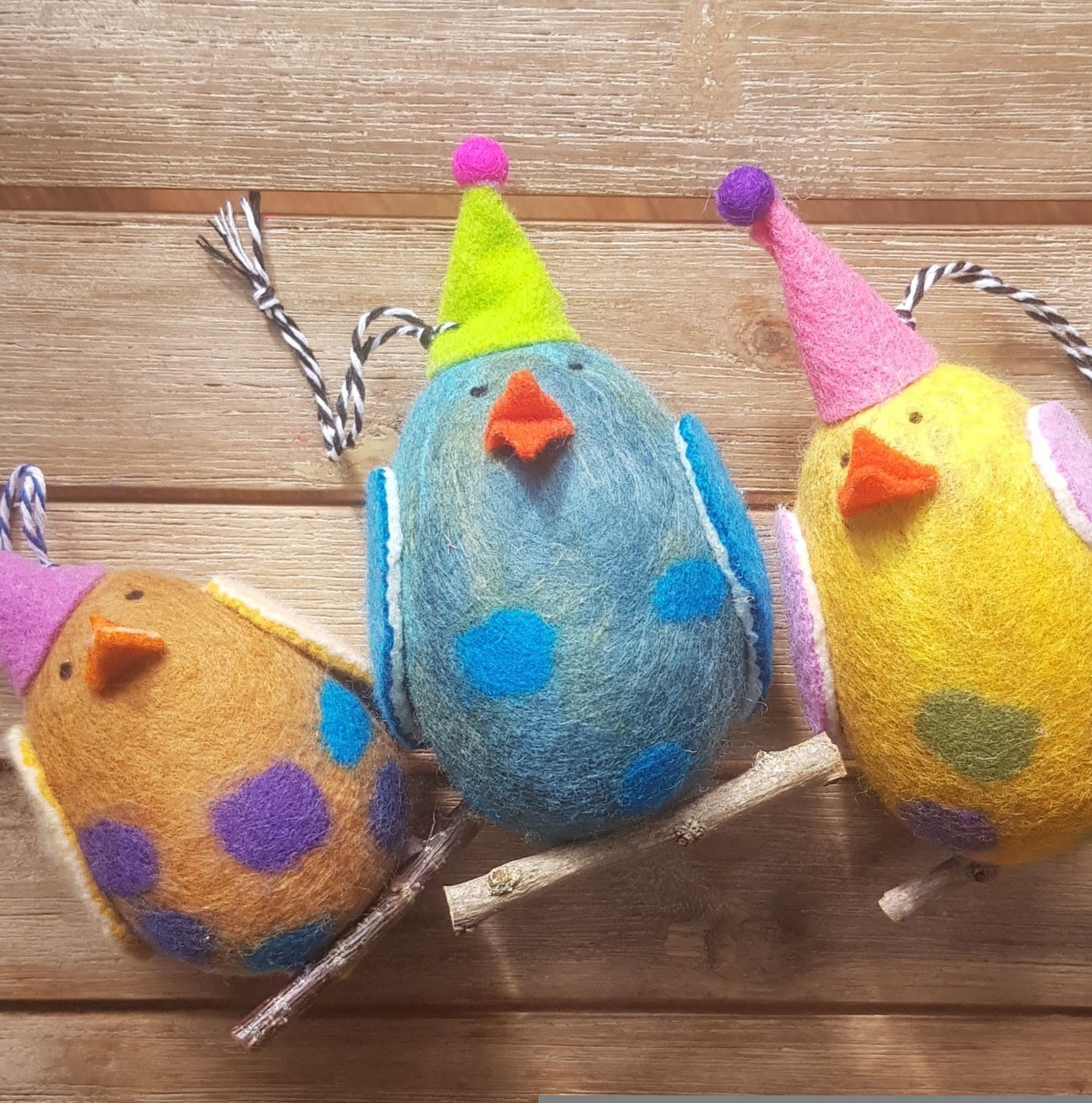 Felt a Party Easter chick